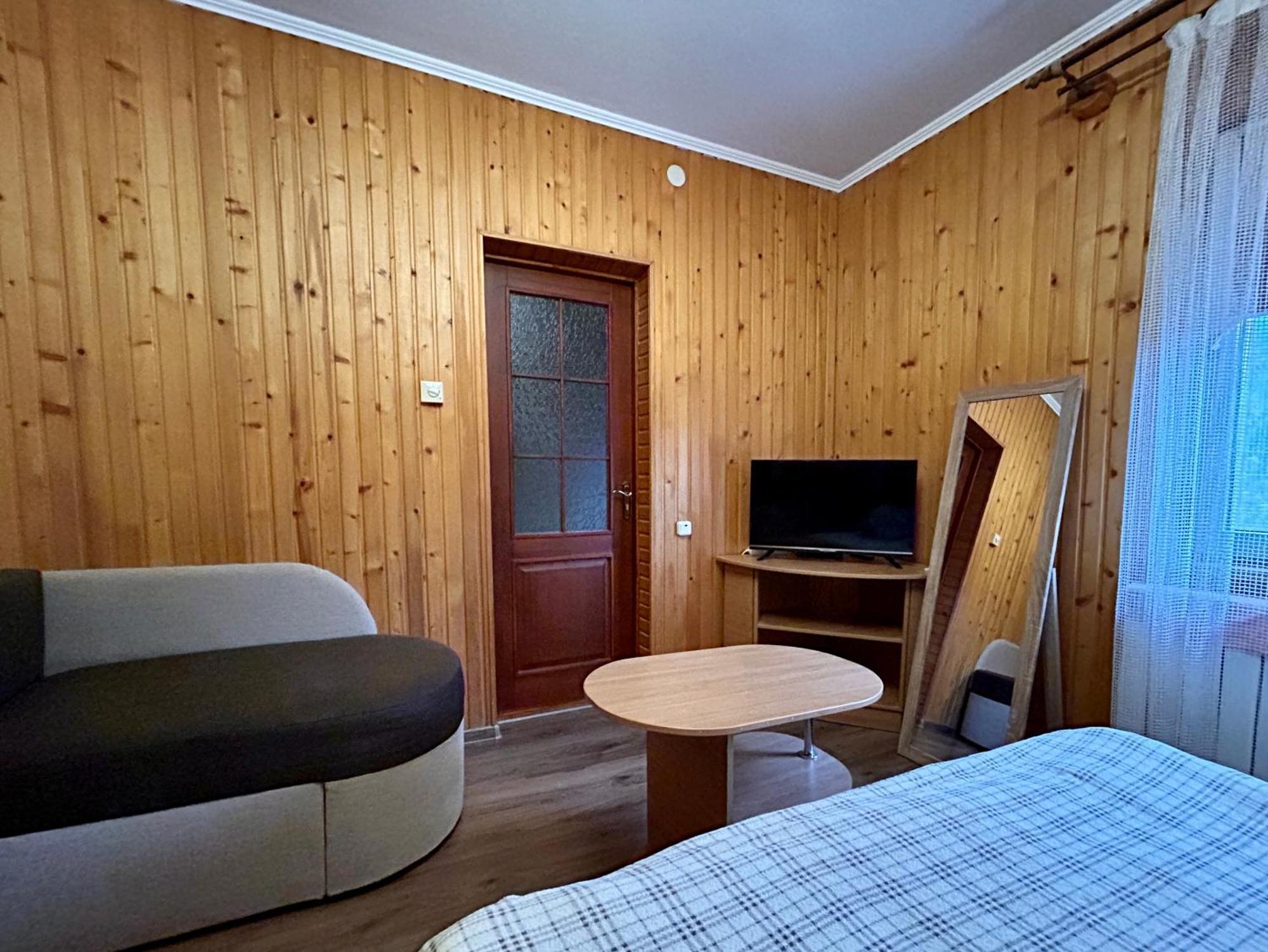 Sadyba Chertizh Tatariv Esterno foto